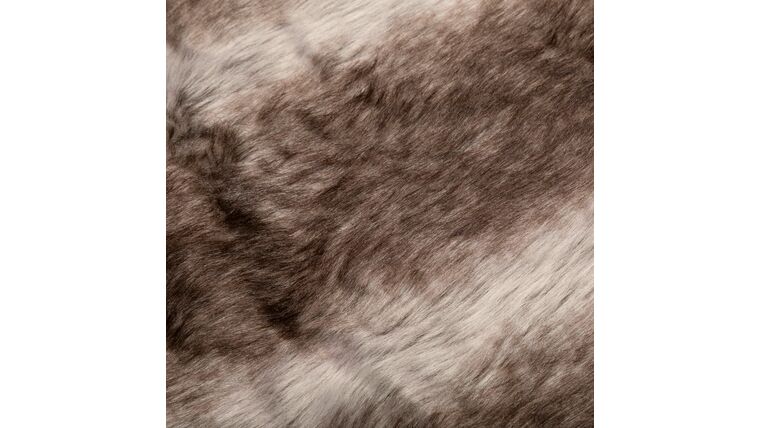 Faux Fur Tree Skirt 60″ Round – Brown | Rental