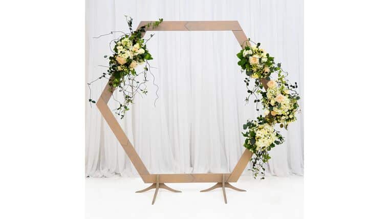 Single Wooden Hexagon Arch – Large – Carbon Grey | Rental